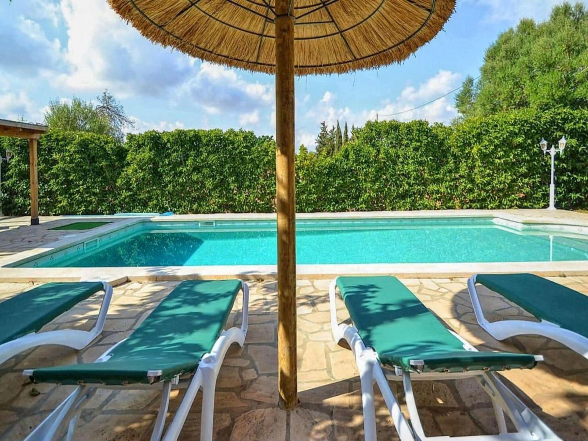 In With Private Pool Ferienhaus *